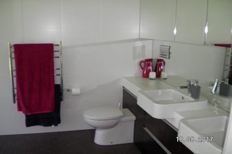 Photo of property in 32 Metcalfe Road, Ngahinapouri, Hamilton, 3290