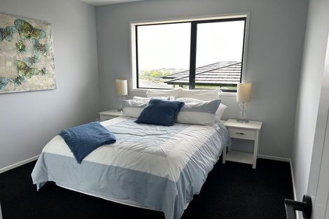 Photo of property in 32 Hitchen Road, Pokeno, 2402