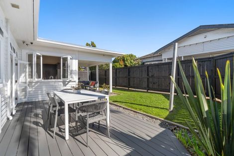 Photo of property in 79a Pah Road, Royal Oak, Auckland, 1023