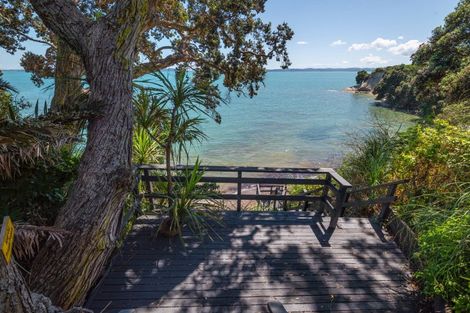 Photo of property in 37 Hawke Crescent, Beachlands, Auckland, 2018