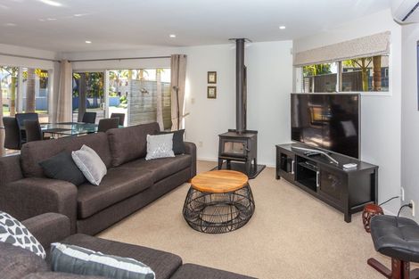 Photo of property in 404 Waterways Parade, Pauanui, Hikuai, 3579