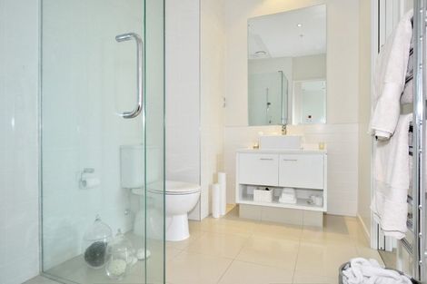 Photo of property in Sentinel Apartments, 1105/3 Northcroft Street, Takapuna, Auckland, 0622