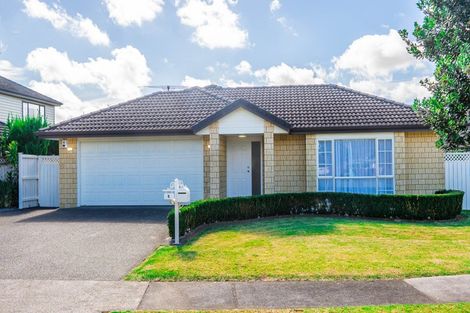 Photo of property in 5 Greta Banks Place, Wattle Downs, Auckland, 2103