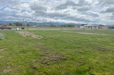 Photo of property in 8 Hereford Drive, Carterton, 5713