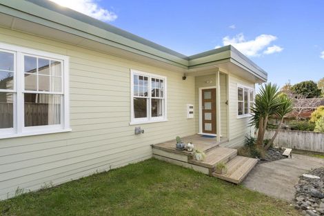 Photo of property in 15b Ratanui Road, Paraparaumu, 5032