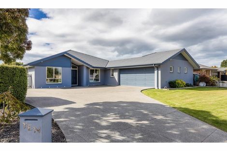Photo of property in 10 Maurice Stanton Place, Shirley, Christchurch, 8052