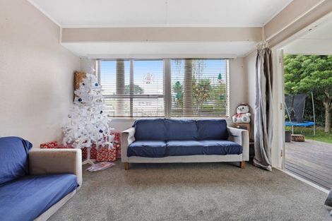 Photo of property in 91 Arimu Road, Papakura, 2110