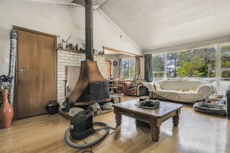 Photo of property in 114 Ennis Avenue, Pakuranga Heights, Auckland, 2010