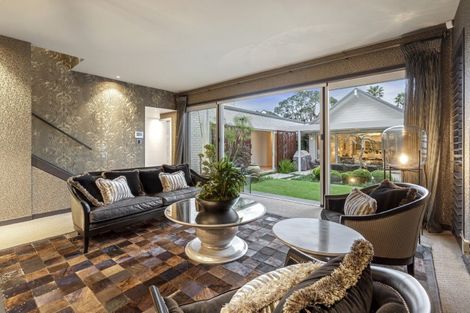 Photo of property in 27 Clifton Road, Herne Bay, Auckland, 1011