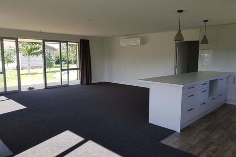 Photo of property in 24 Muriwai Drive, Manapouri, 9679
