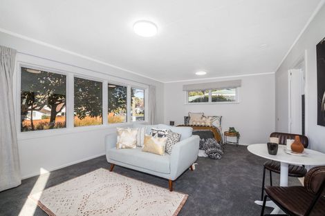 Photo of property in 4 Bledisloe Crescent, Wainuiomata, Lower Hutt, 5014