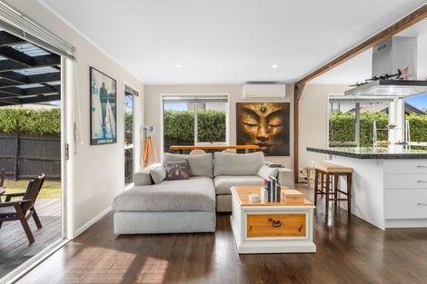 Photo of property in 49 Boundary Road, Opaheke, Papakura, 2113