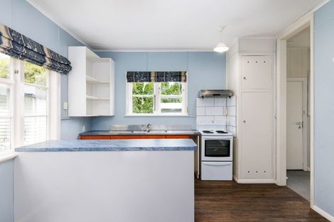 Photo of property in 15 Attlee Crescent, Bryndwr, Christchurch, 8053