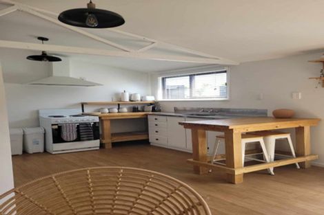 Photo of property in 94a Simpson Road, Papamoa Beach, Papamoa, 3118