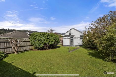 Photo of property in 4-6 Speedy Street, Stokes Valley, Lower Hutt, 5019