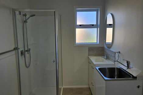 Photo of property in 1/122 Taylor Street, Blockhouse Bay, Auckland, 0600