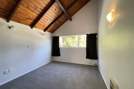 Photo of property in 2/26 Richards Avenue, Forrest Hill, Auckland, 0620