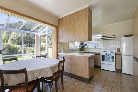 Photo of property in 9 Willis Grove, Wainuiomata, Lower Hutt, 5014