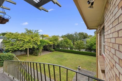 Photo of property in 43 Cambridge Road, Hillcrest, Hamilton, 3216