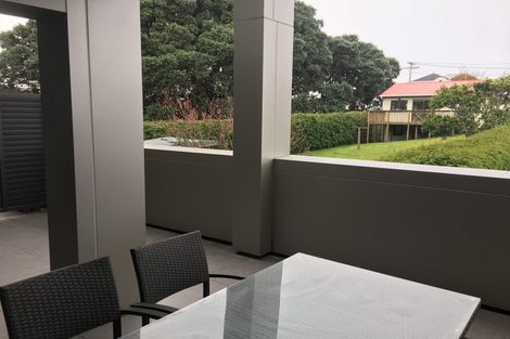 Photo of property in Paramount Apartments, 11/281 Maunganui Road, Mount Maunganui, 3116