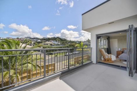 Photo of property in 3 Ambassador Glade, Orewa, 0931