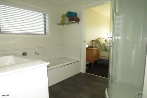 Photo of property in 100 Pohutukawa Drive, Levin, 5571