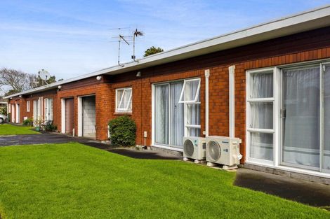 Photo of property in 43a Lismore Street, Strandon, New Plymouth, 4312