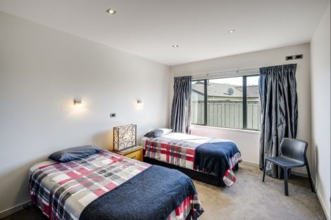 Photo of property in 17 Bourke Place, Havelock North, 4130