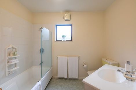 Photo of property in 13 Duncan Street, Tawa, Wellington, 5028