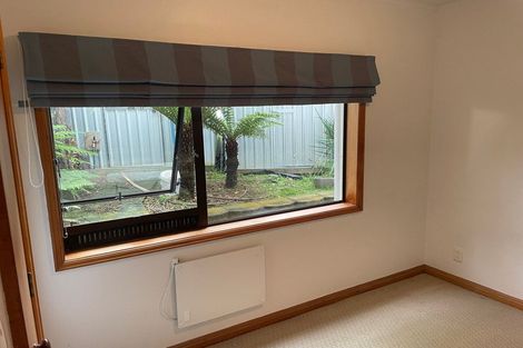 Photo of property in 8 Francis Curtis Avenue, Blockhouse Bay, Auckland, 0600