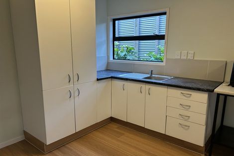 Photo of property in 11 John Bracken Way, Beach Haven, Auckland, 0626
