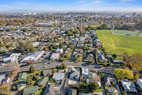 Photo of property in 18 Peachgrove Road, Hamilton East, Hamilton, 3216