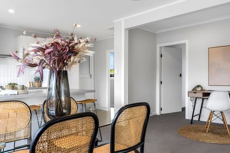 Photo of property in 44 Flower Street, Bryndwr, Christchurch, 8053