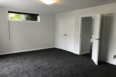 Photo of property in 25 Taupaki Road, Taupaki, Henderson, 0782