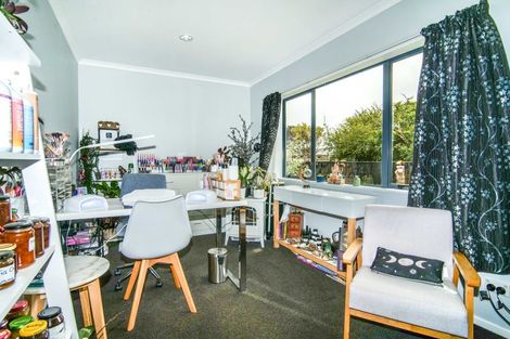 Photo of property in 11 Stout Street, Westport, 7825