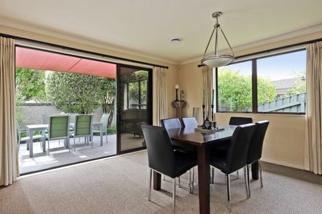 Photo of property in 1217 Louie Street, Parkvale, Hastings, 4122