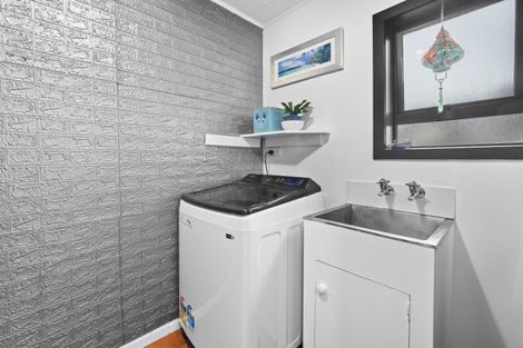 Photo of property in 162 Mcmurdo Street, Tinwald, Ashburton, 7700