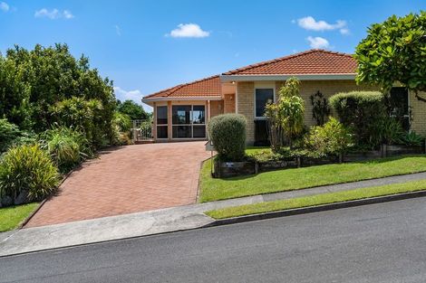Photo of property in 27 Oteki Park Drive, Welcome Bay, Tauranga, 3112