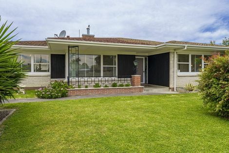 Photo of property in 37 Bill Hercock Street, Pirimai, Napier, 4112