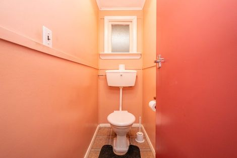 Photo of property in 184 Main South Road, Green Island, Dunedin, 9018