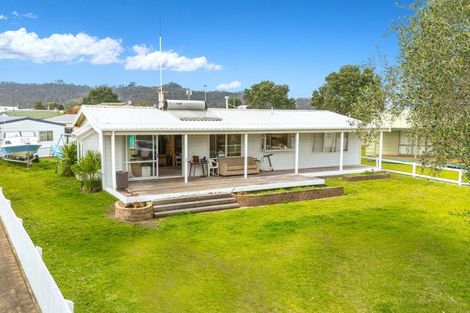 Photo of property in 7 Endeavour Close, Whitianga, 3510