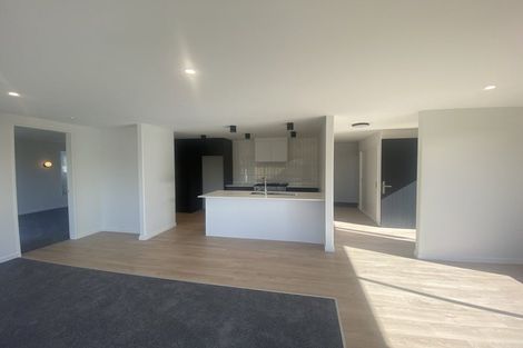 Photo of property in 19 Kaiwaru Place, Waikanae, 5036