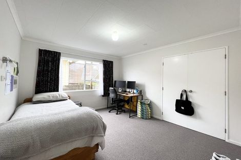 Photo of property in 1/19 Hauraki Crescent, Pinehill, Auckland, 0632