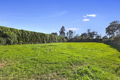 Photo of property in 200 Cowling Road, Hurdon, New Plymouth, 4371