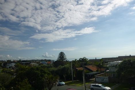 Photo of property in 4a Rewiti Avenue, Takapuna, Auckland, 0622