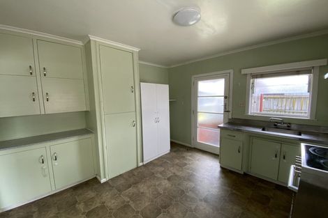 Photo of property in 5/134 Onewa Road, Northcote, Auckland, 0627