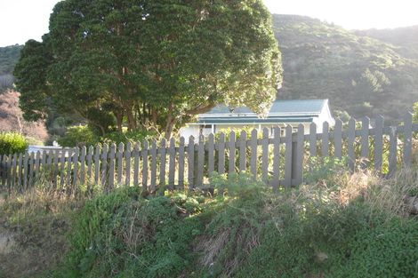 Photo of property in 33 Kauri Street, Ravensbourne, Dunedin, 9022