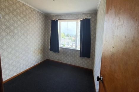 Photo of property in 5 Hurley Place, Kelston, Auckland, 0602