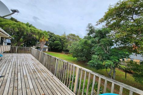 Photo of property in 296a One Tree Point Road, One Tree Point, 0118