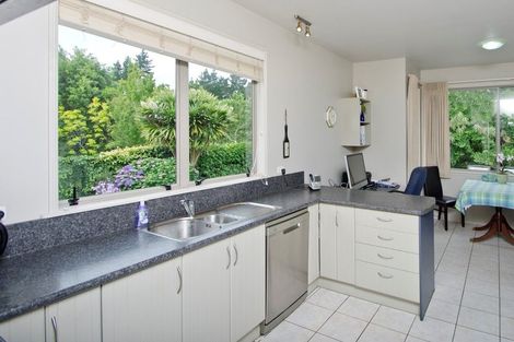 Photo of property in 52 Honeysuckle Lane, Ohauiti, Tauranga, 3112